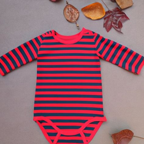 来自孟加拉国的可爱时尚婴儿针织攀爬T恤衣服秋季婴儿衣服外套婴儿连体衣秋季