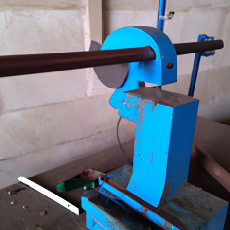 Kerbschneidemaschine Preis Rohr Rohr in Pakistan 45 Grad Holzschneider Aluminium