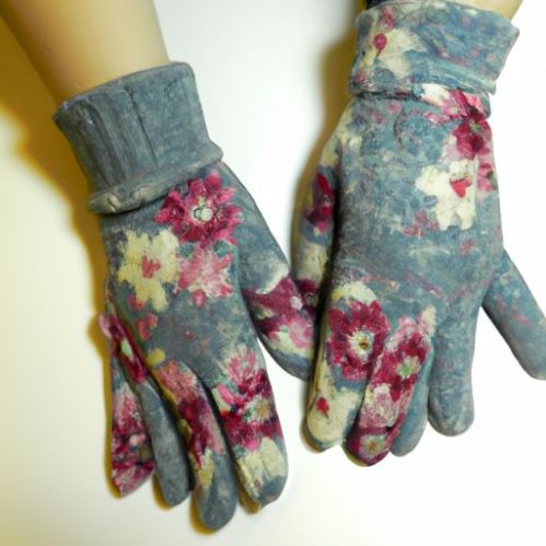 قفازات شتوية على شكل زهور تويست للنساء من المخمل الصناعي السميك والدافئ بأصابع كاملة قفازات نسائية عصرية متماسكة